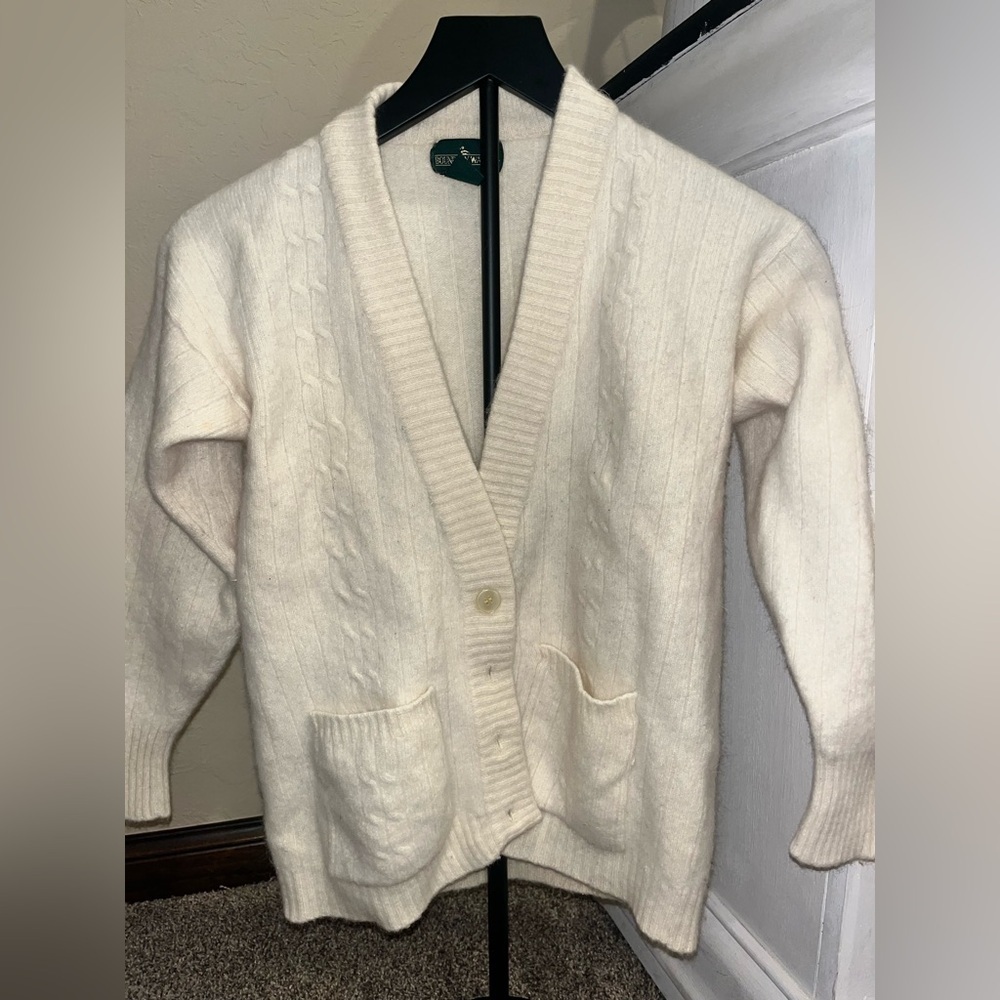 Boundary Waters Sweater Lambs Wool Size Medium Cream White Button Up Pockets